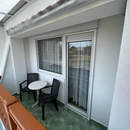 بيت ضيافة Karolin 3*