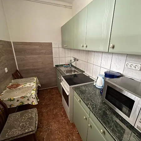 Karolin Guest house
