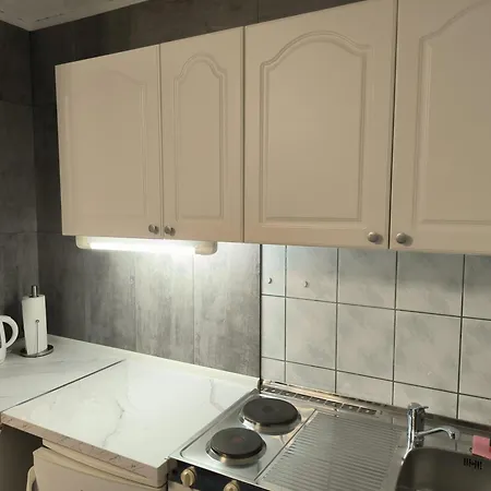 Karolin Guest house Buk