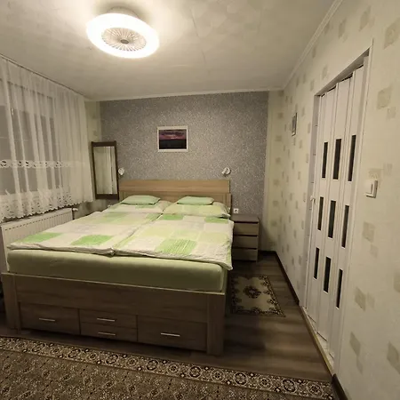 بيت ضيافة Karolin 3*