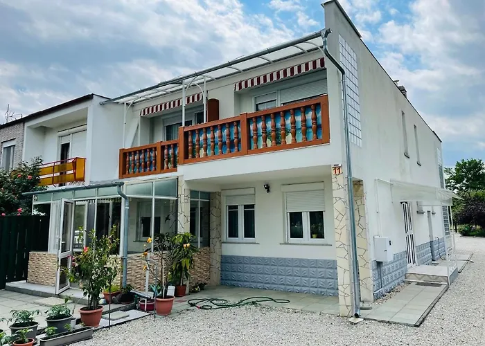 Karolin Pensjonat 3*