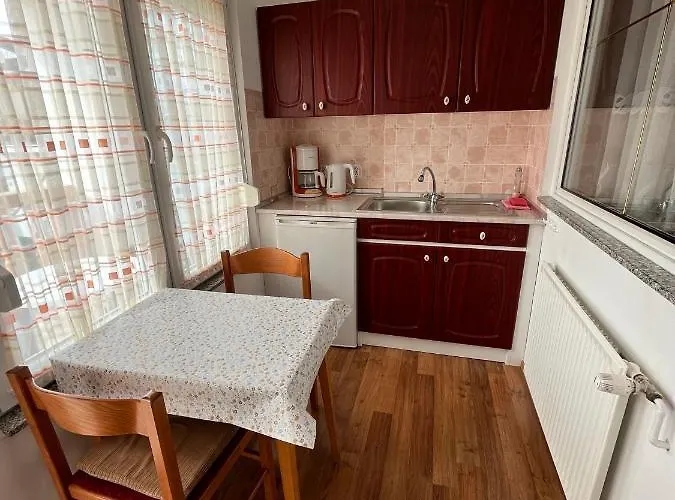 Pensjonat Karolin 3*